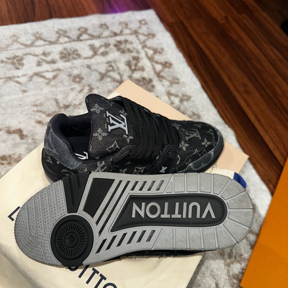 Louis Vuitton Trainer ‘Black Monogram Denim’ authentic - Picture 3 of 8